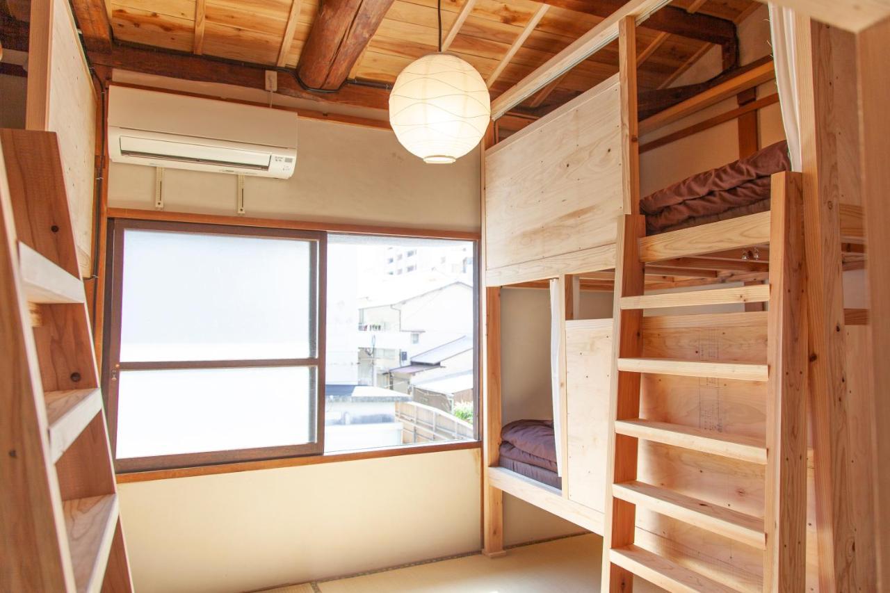 Fukuoka Guesthouse Ship Exterior photo